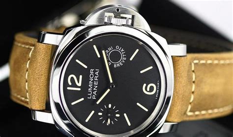 panerai luminor 8 days.